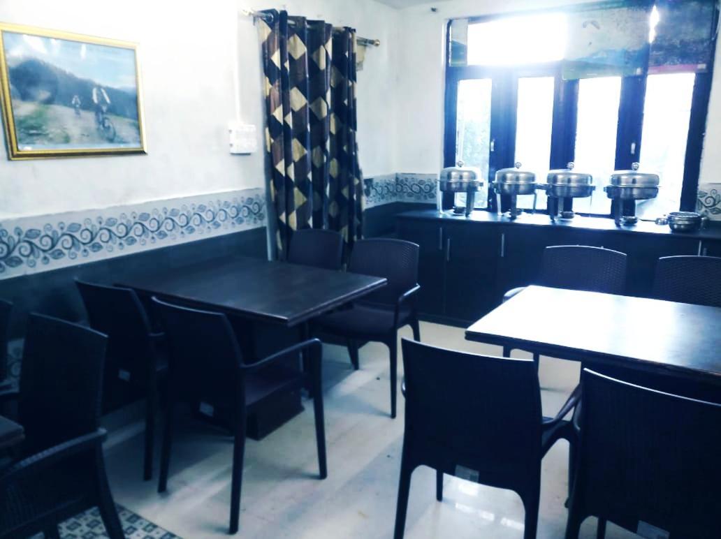 Hotel Holiday Dalhousie - Near Ghandhi Chowk Mall Road Eksteriør bilde